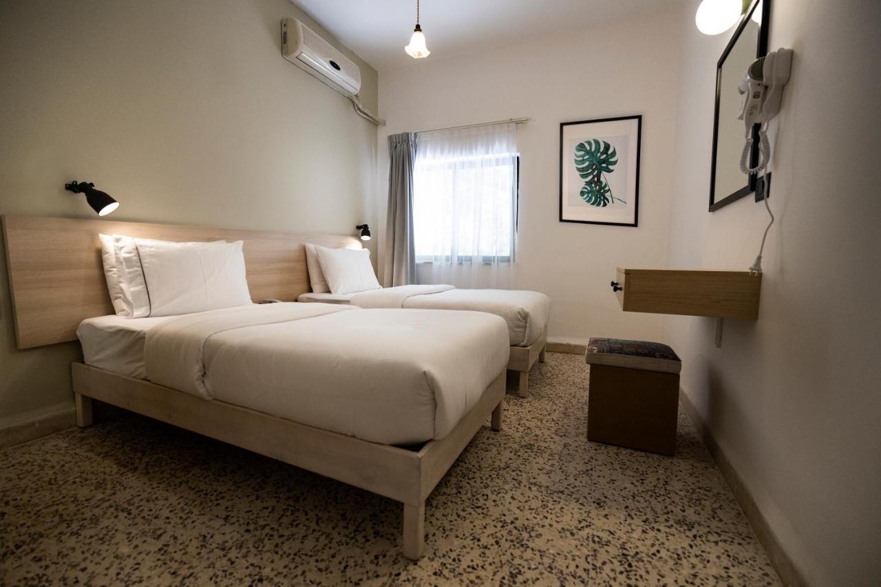 Julia'S Hotel Suites Amman Exterior foto